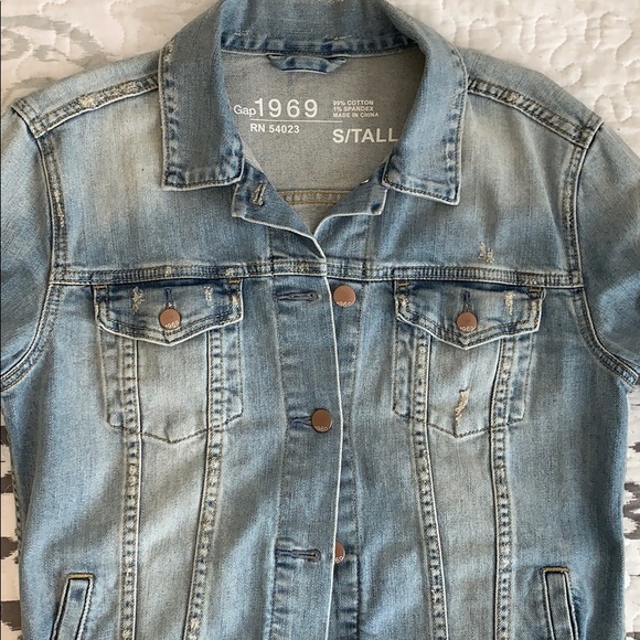 GAP 1969 Distressed Denim Jacket - Picture 9 of 9